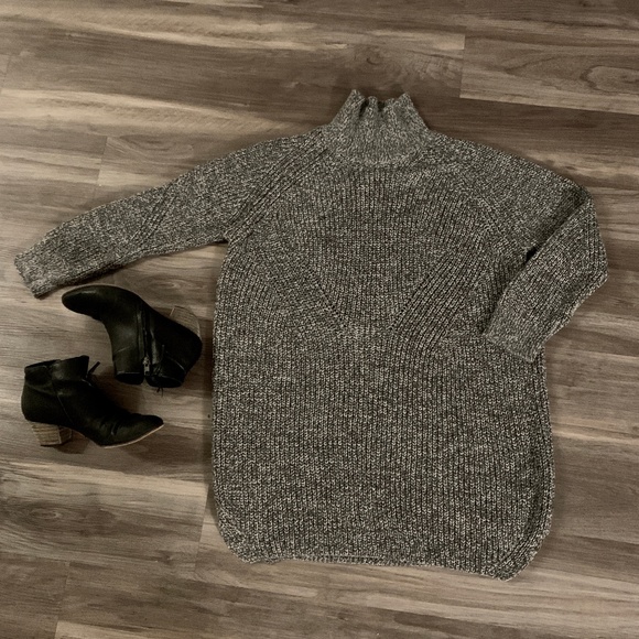 Topshop Dresses & Skirts - Topshop Gray Chunky Knit Turtleneck Sweater Dress